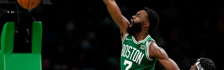 新球体育-解说：从得分手到球队领袖 杰伦·布朗还需学习 得串联好球队