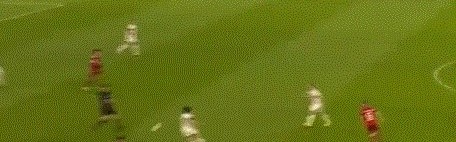 新球体育app-【德甲】莱万梅开二度 科芒+夸西破门 拜仁4比0胜