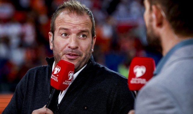 范德法特：汉堡对阵拜仁面临着艰巨的任务，丢球少于5个就算不错